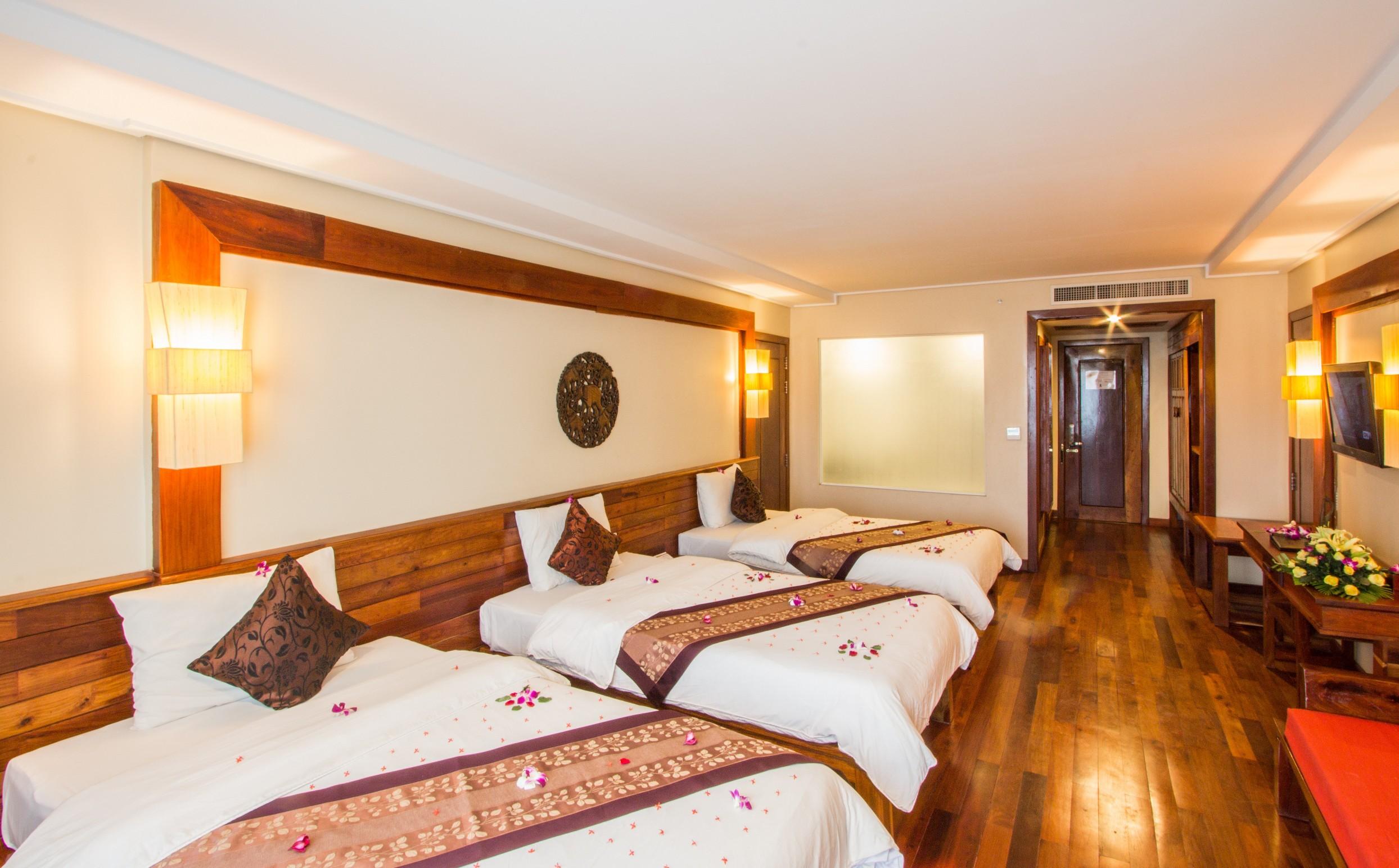 Royal Empire Hotel Siem Reap Exterior photo