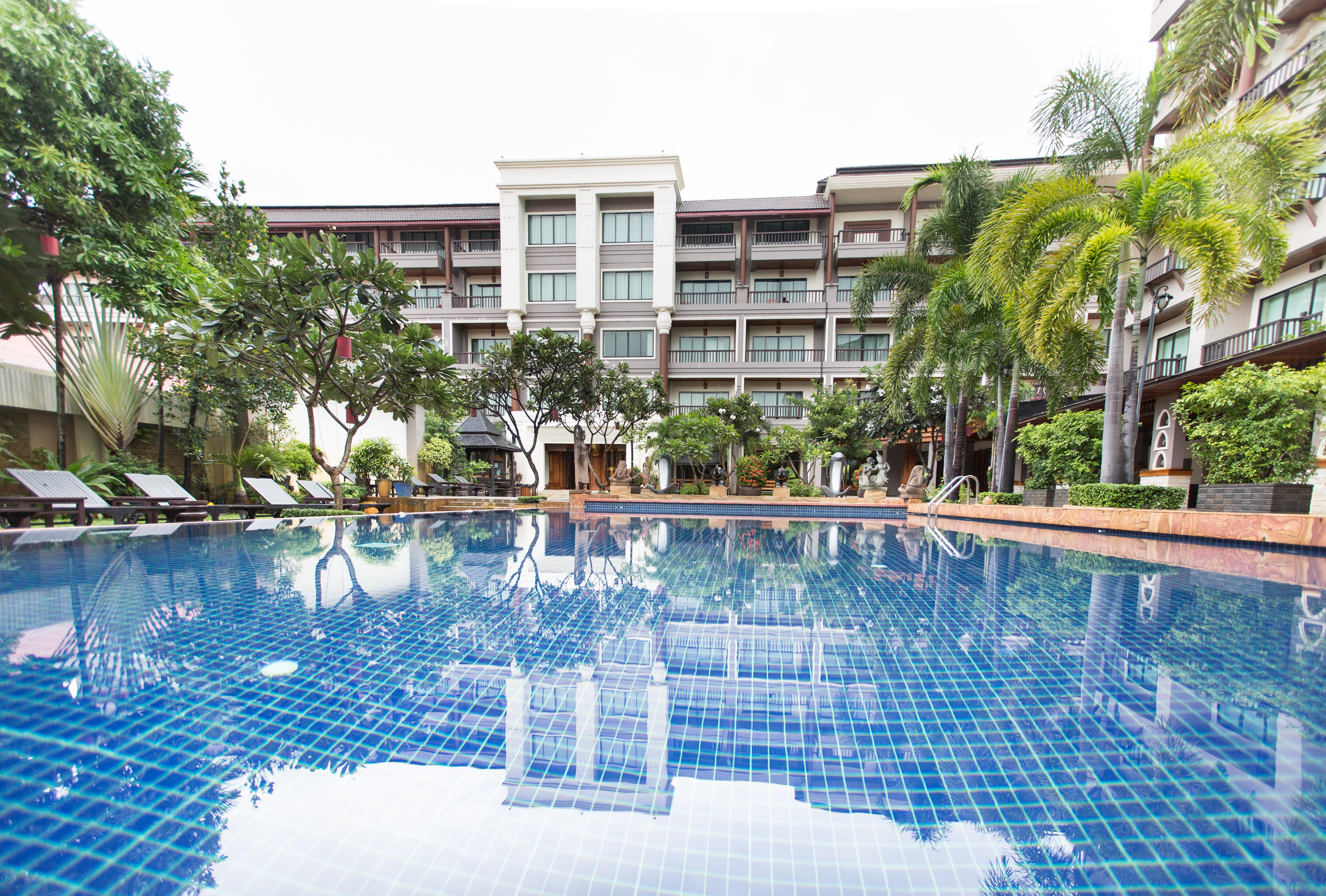 Royal Empire Hotel Siem Reap Exterior photo